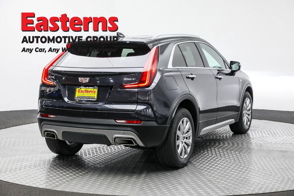 Used 2023 Cadillac XT4 Premium Luxury FWD image 5