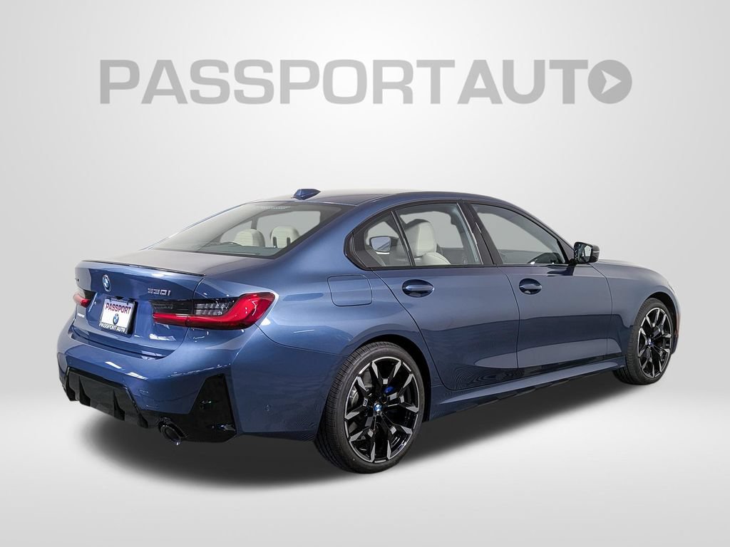 Used 2026 BMW 330i xDrive Sedan w/ M Sport Package AWD/4WD image 7