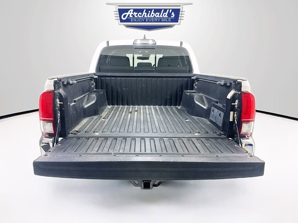 Used 2019 Toyota Tacoma SR5 image 20