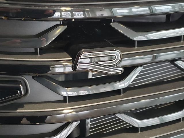 New 2026 Volkswagen Atlas Cross Sport SEL Premium R-Line image 3