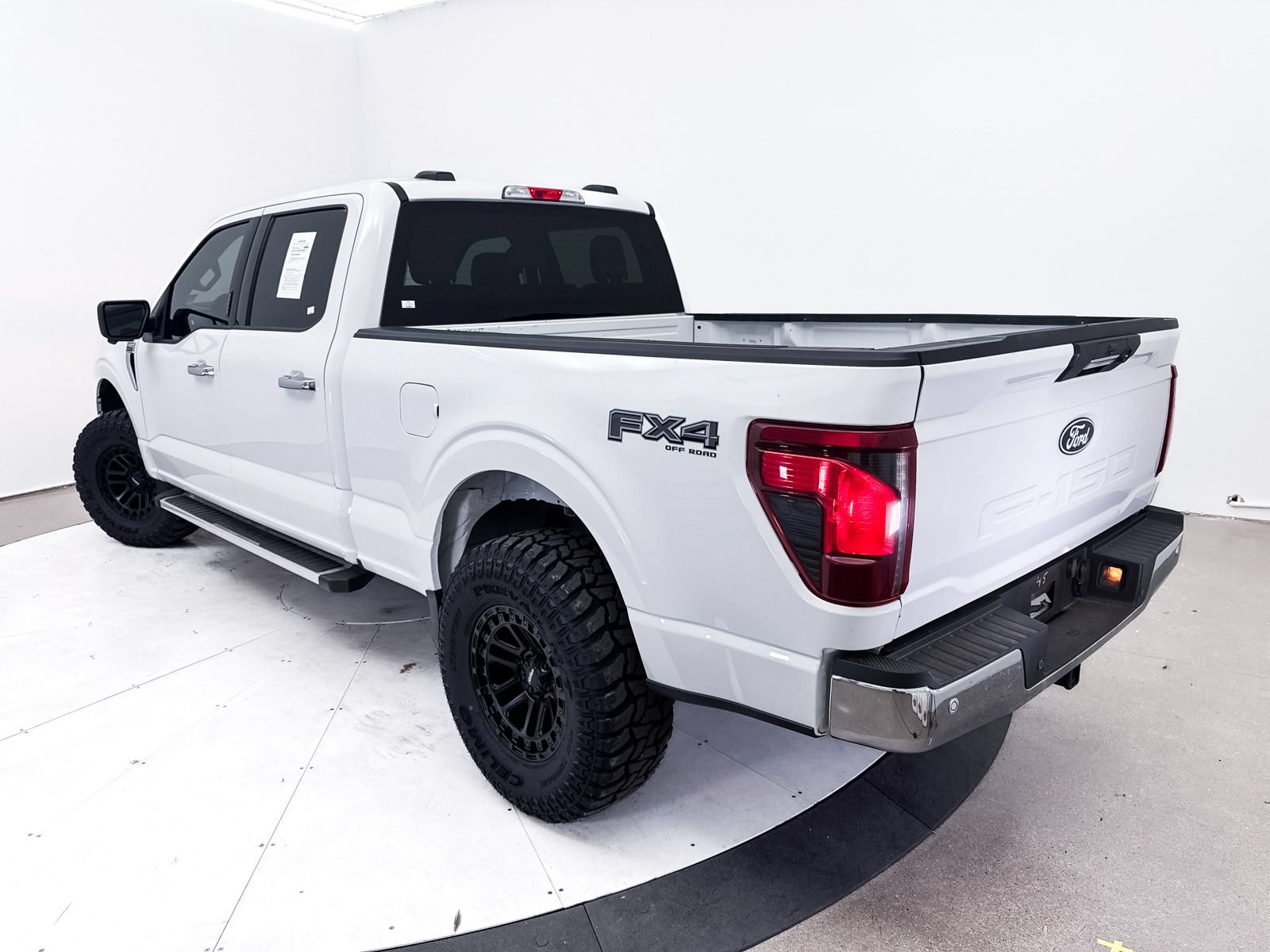 Used 2024 Ford F150 XLT w/ FX4 Off-Road Package AWD/4WD image 2