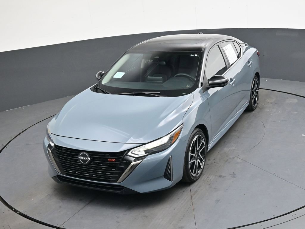Certified 2025 Nissan Sentra SR w/ SR Premium Package image 36