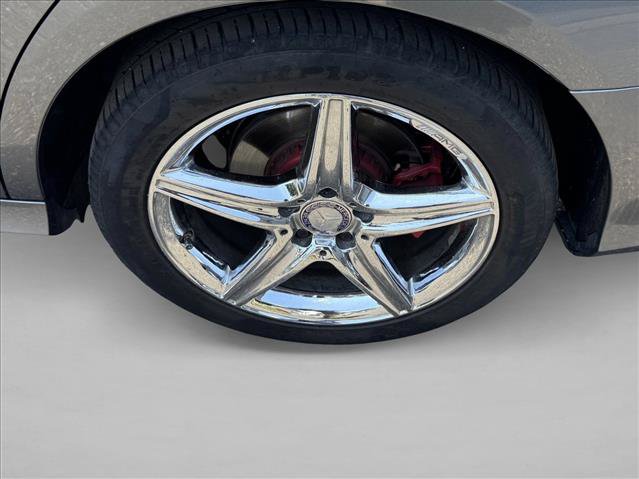 Used 2017 Mercedes-Benz E 300 image 8