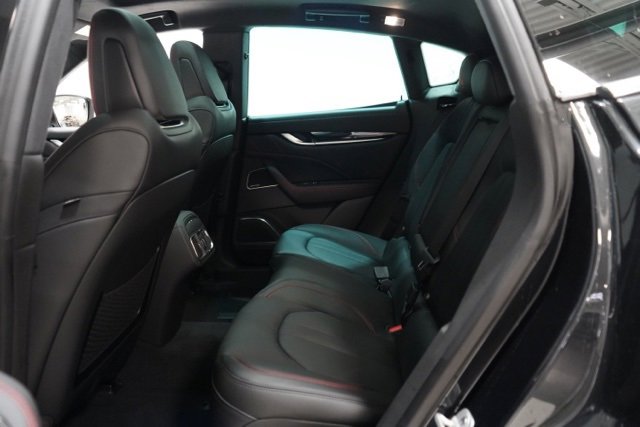 Used 2024 Maserati Levante Modena Ultima image 33