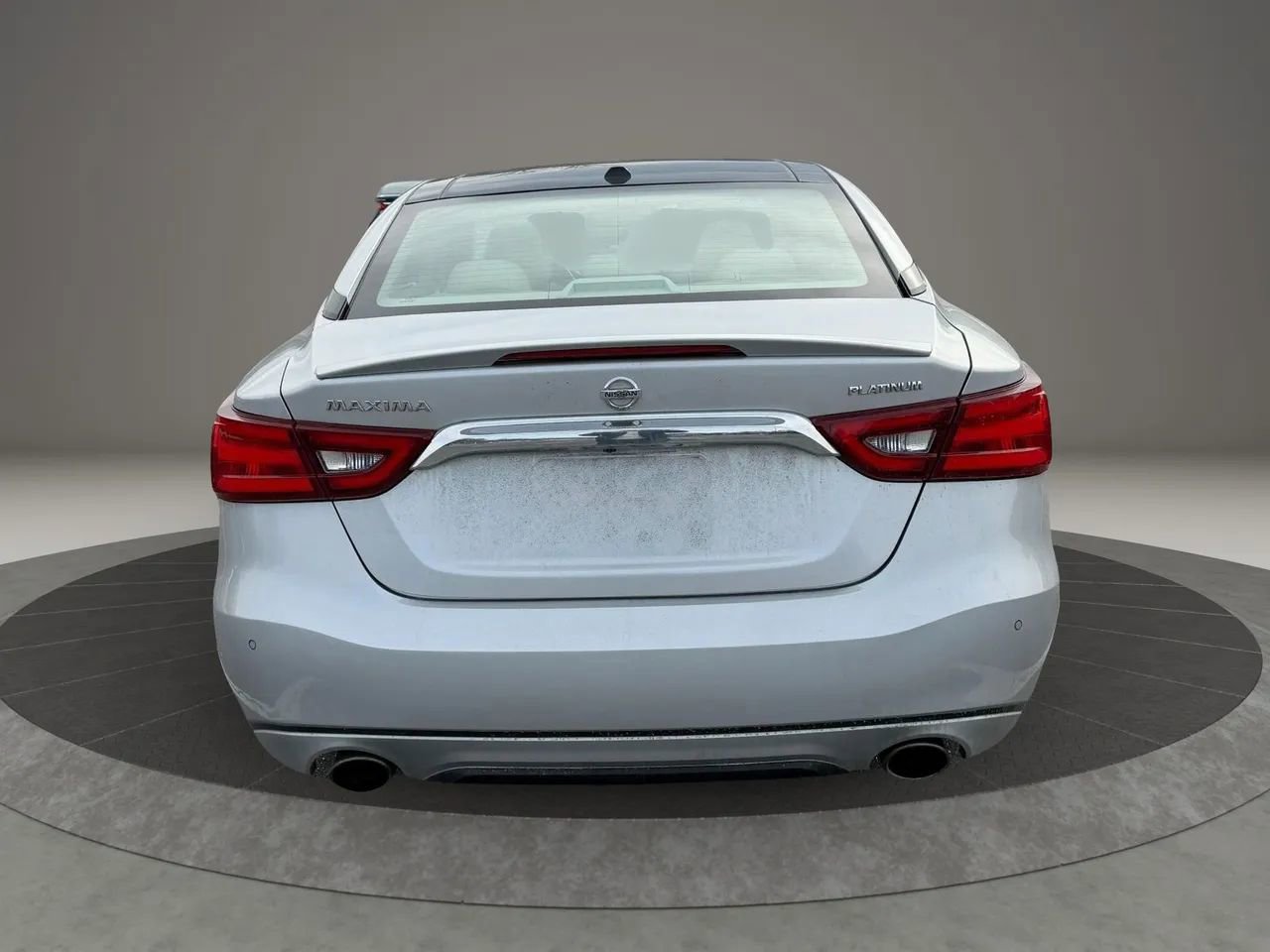 Used 2016 Nissan Maxima Platinum w/ Interior Lighting Package image 23