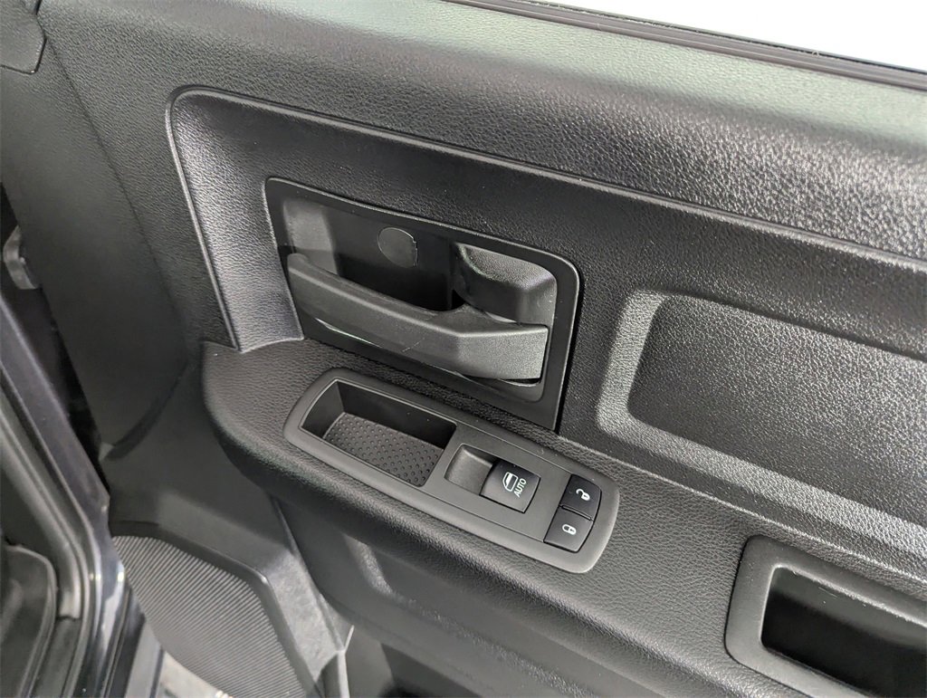 Used 2020 RAM 2500 Laramie image 33