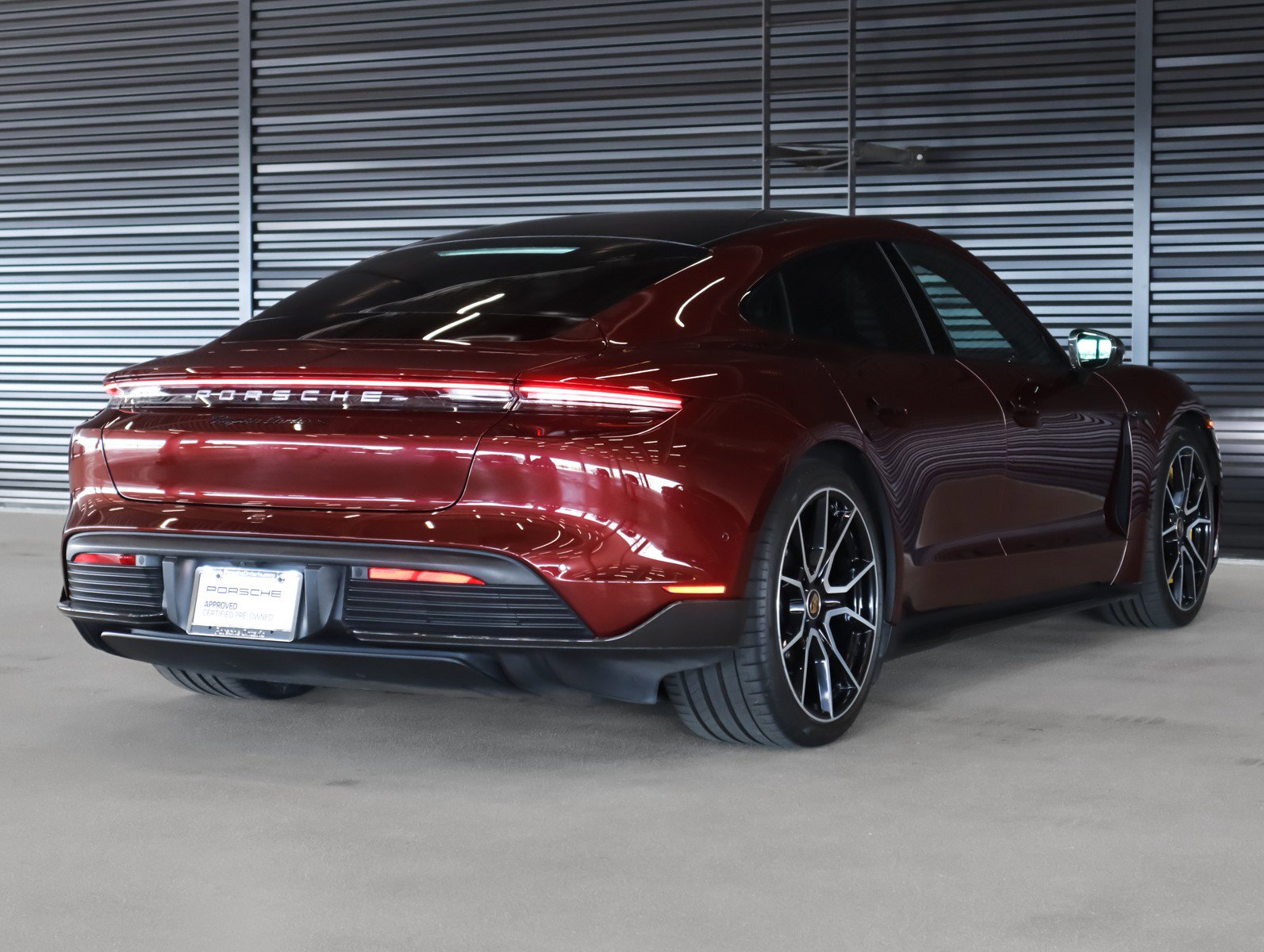 Certified 2022 Porsche Taycan Turbo S image 10