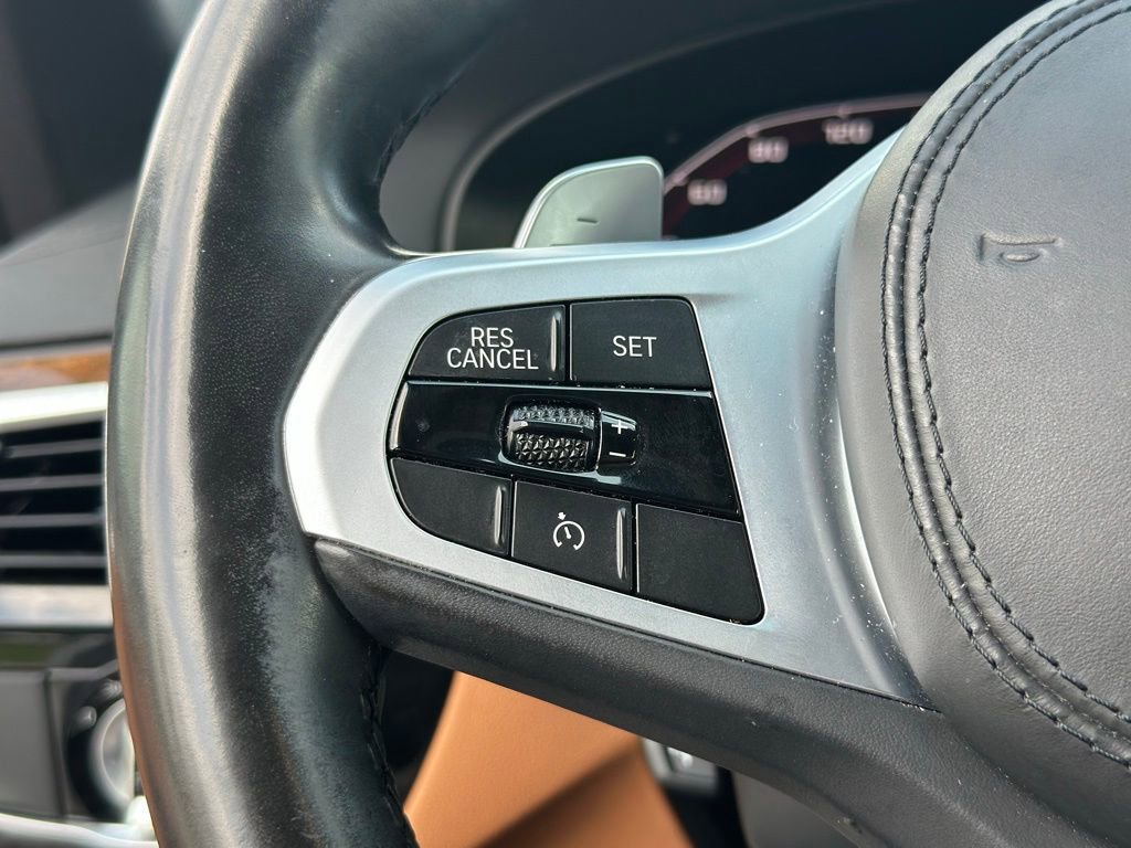 Used 2020 BMW M550i xDrive w/ Premium Package image 31