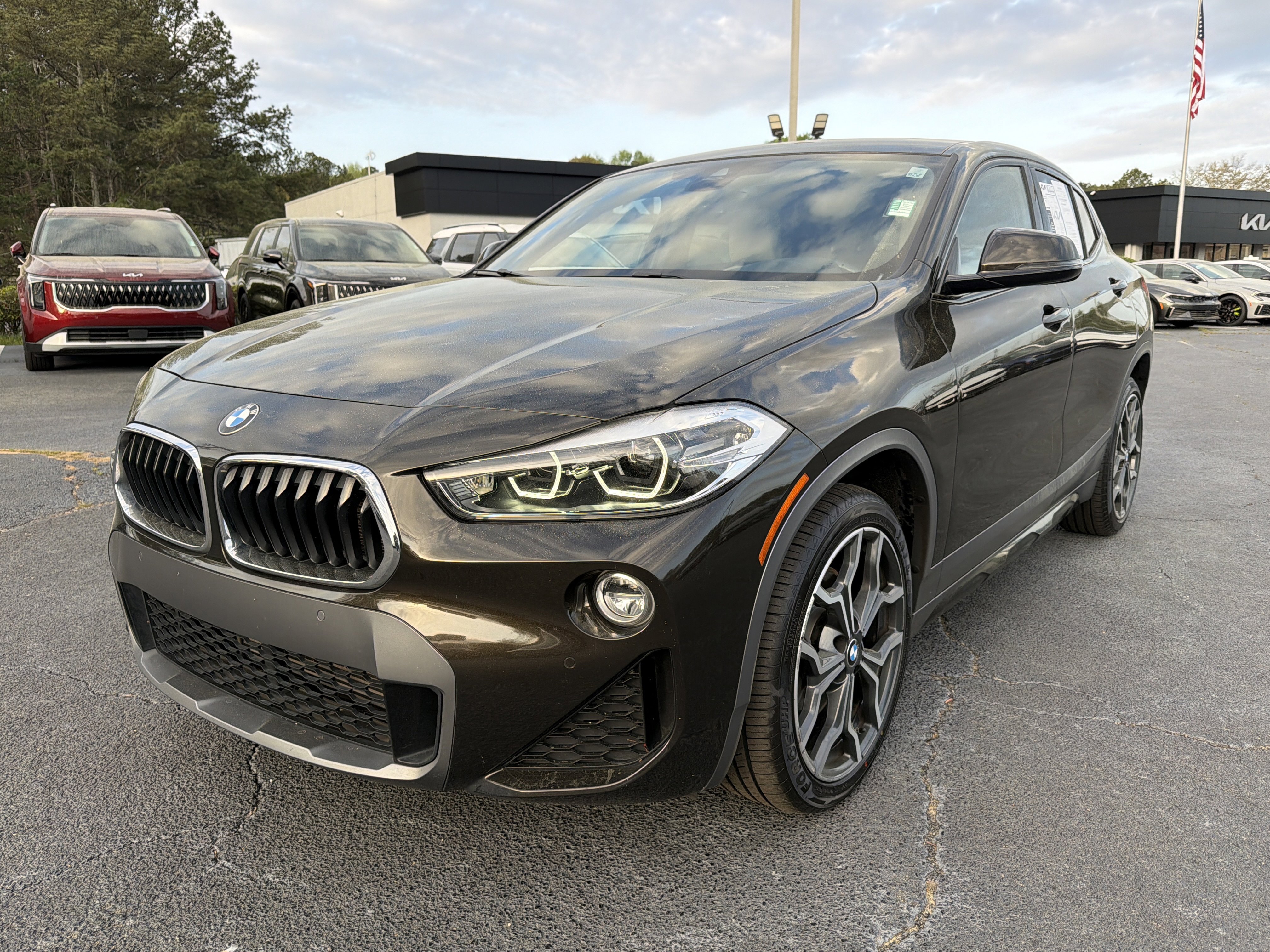 Used 2020 BMW X2 xDrive28i image 3
