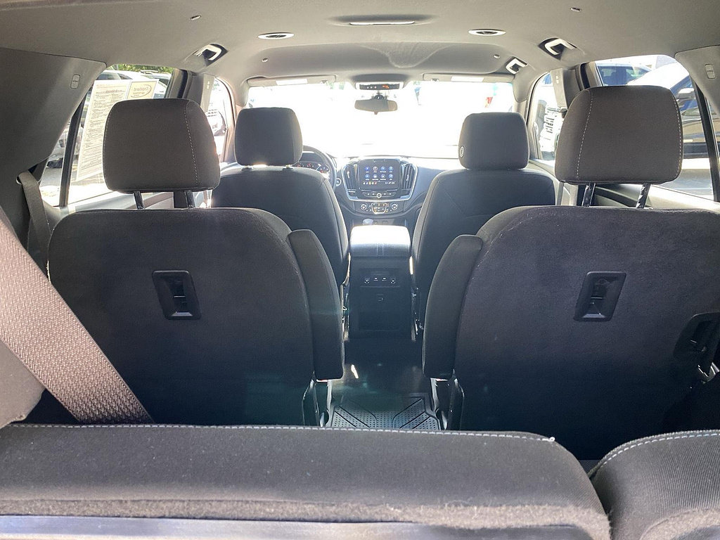 Used 2023 Chevrolet Traverse LT w/ LPO, Floor Liner Package AWD/4WD image 16