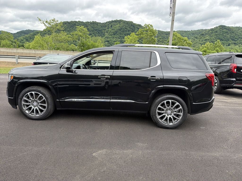 Used 2023 GMC Acadia Denali AWD/4WD image 7