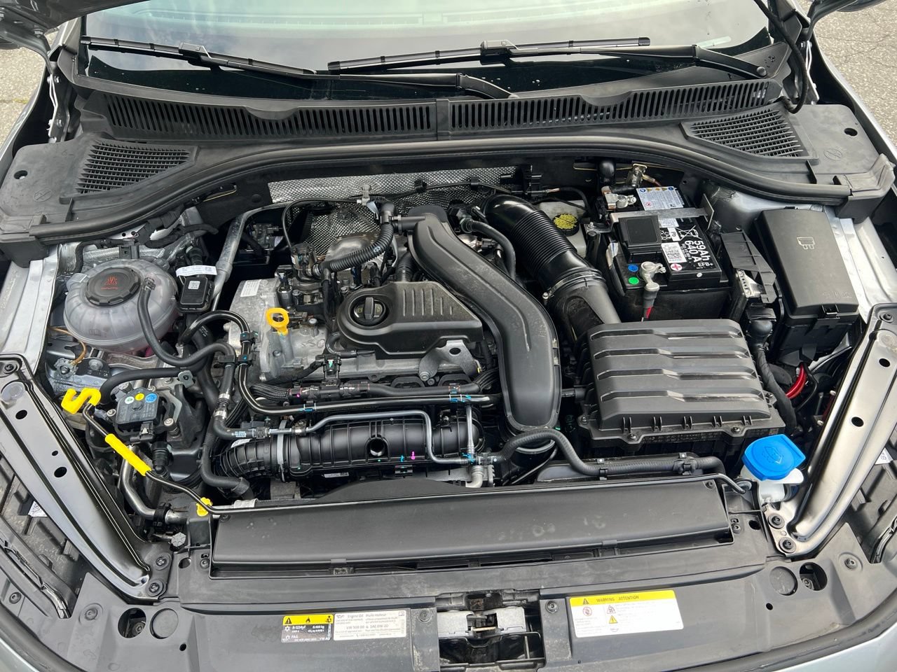 Used 2025 Volkswagen Jetta Sport FWD image 15