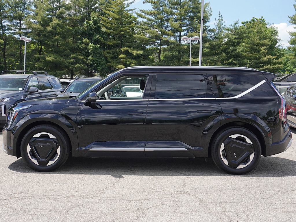 Used 2024 Kia EV9 Land AWD/4WD image 21
