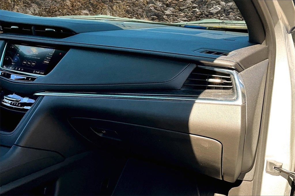 Used 2020 Cadillac XT5 Premium Luxury image 15