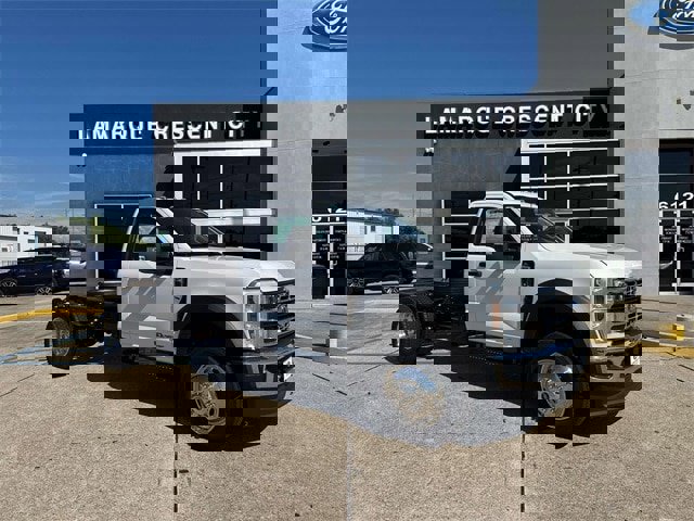 New 2025 Ford F550 4x4 Regular Cab Super Duty