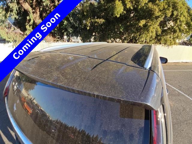 Used 2021 Cadillac Escalade Premium Luxury image 18