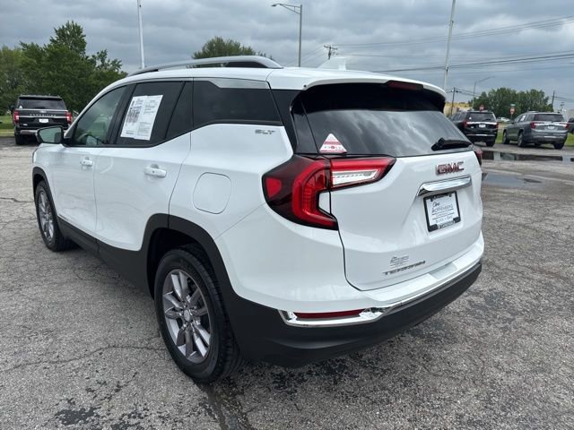 Used 2023 GMC Terrain SLT w/ LPO, Floor Liner Package FWD image 20