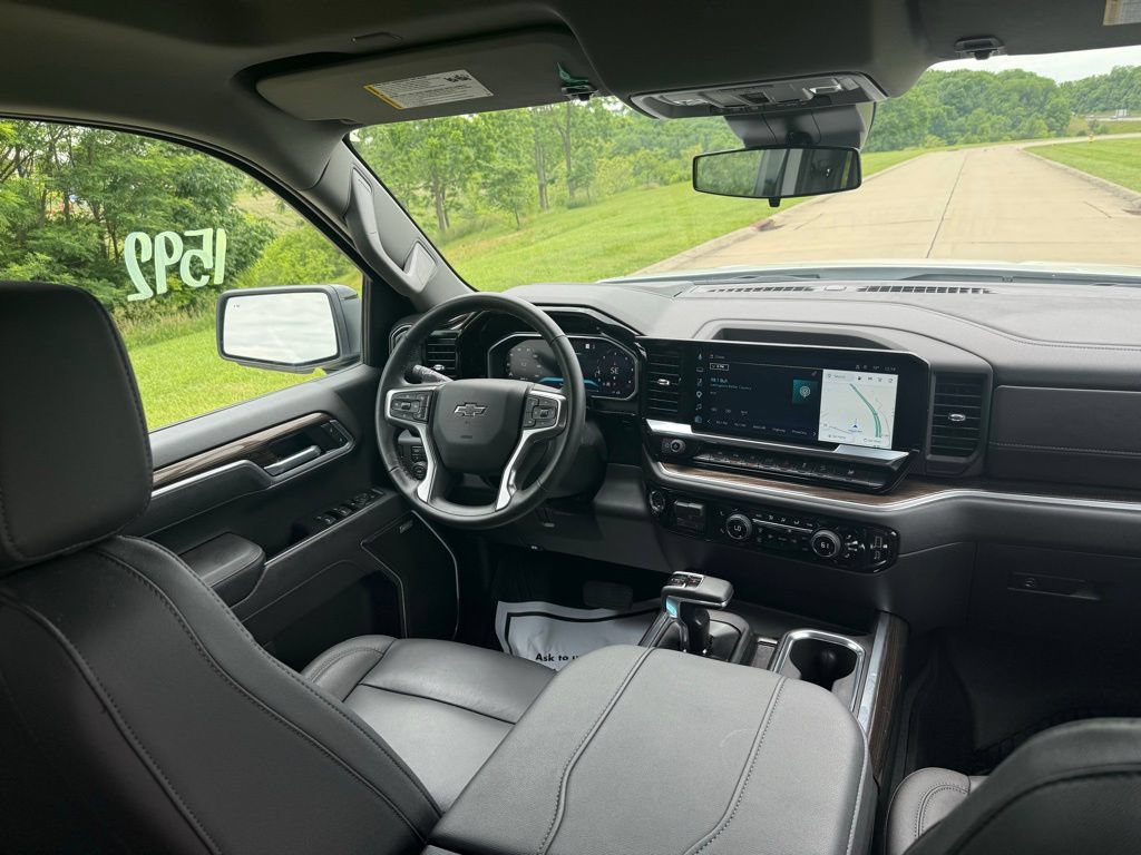 Used 2026 Chevrolet Silverado 1500 RST w/ Safety Package AWD/4WD image 20