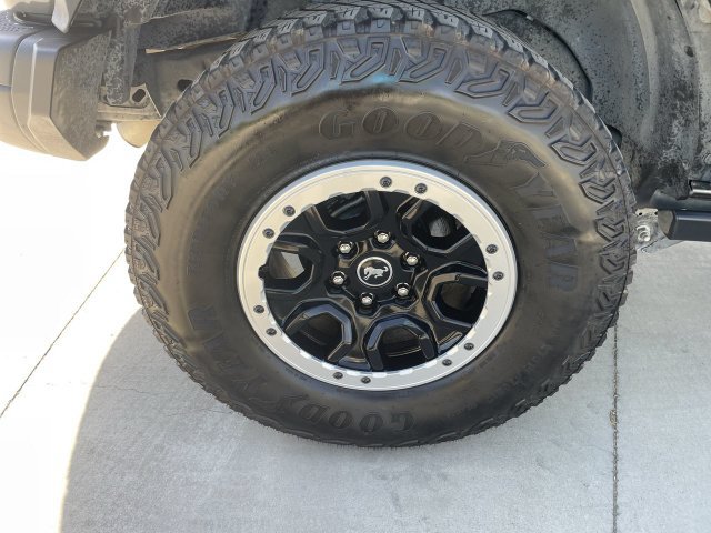 Used 2024 Ford Bronco Badlands AWD/4WD image 32