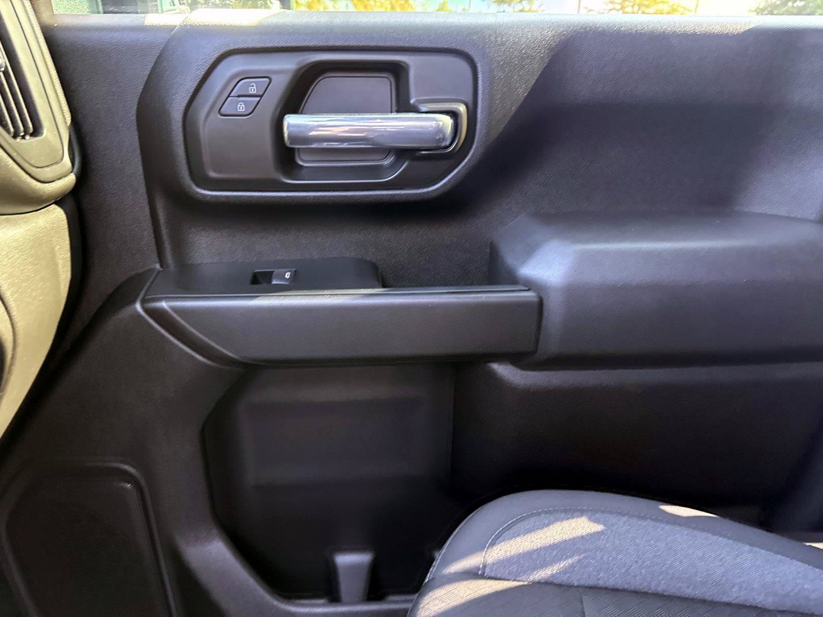 Used 2025 Chevrolet Silverado 2500 Custom w/ Custom Value Package AWD/4WD image 22