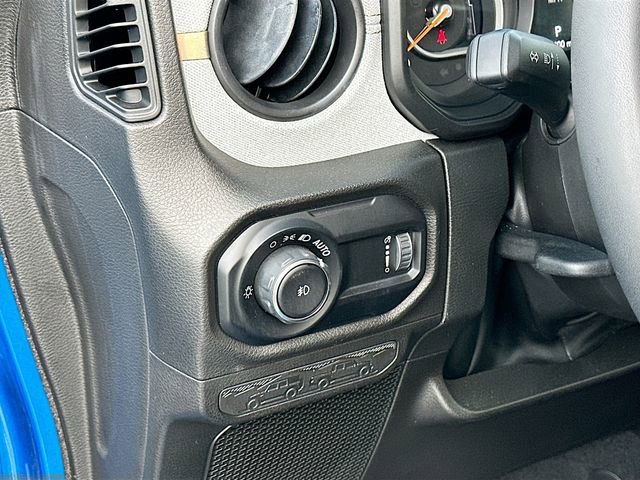 Used 2024 Jeep Wrangler Sport S image 10