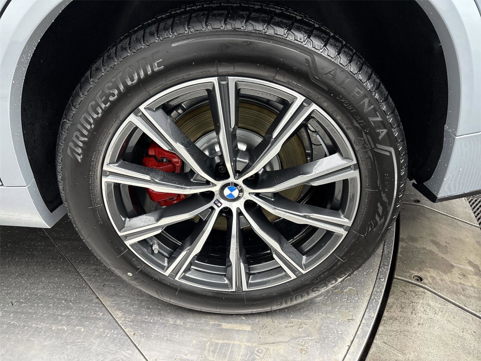 New 2026 BMW X5 M60i image 27