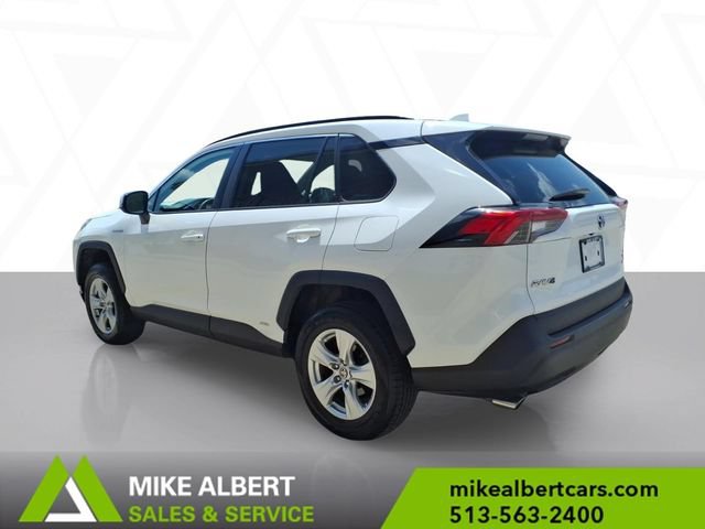 Used 2021 Toyota RAV4 XLE AWD/4WD image 5