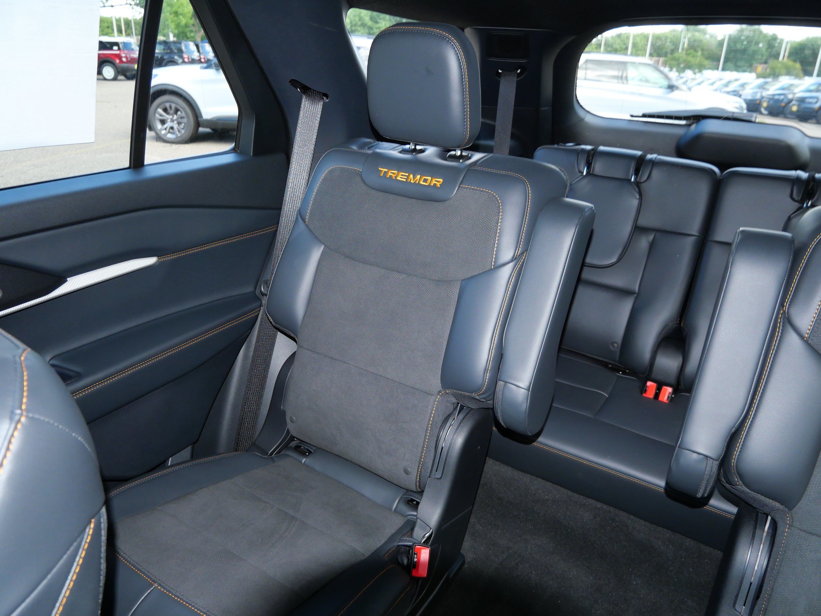 Used 2026 Ford Explorer Tremor w/ Tremor Ultimate Package AWD/4WD image 12