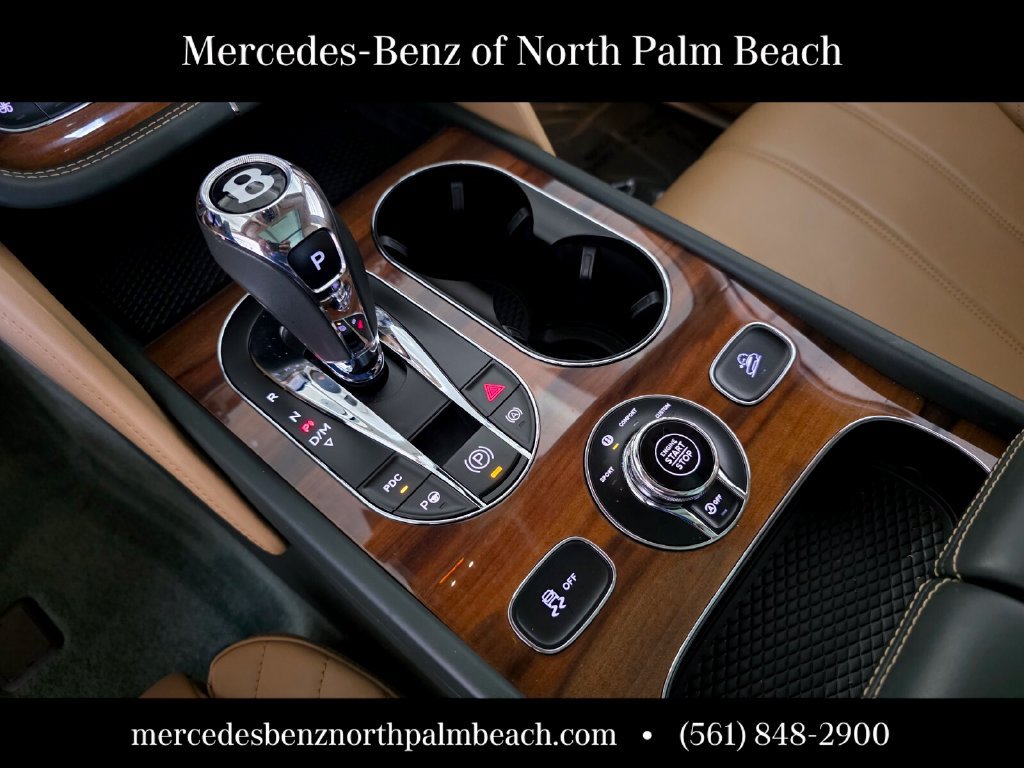 Used 2019 Bentley Bentayga AWD/4WD image 25