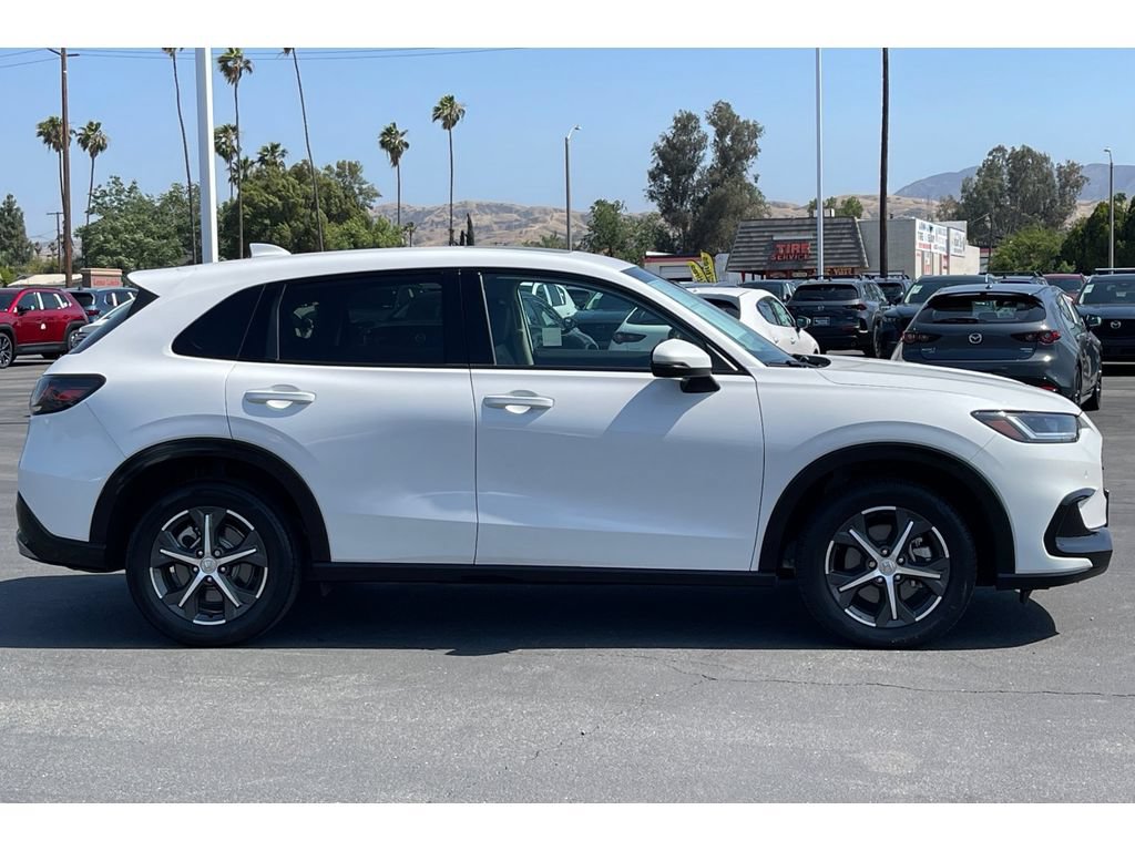 Certified 2025 Honda HR-V EX-L image 7