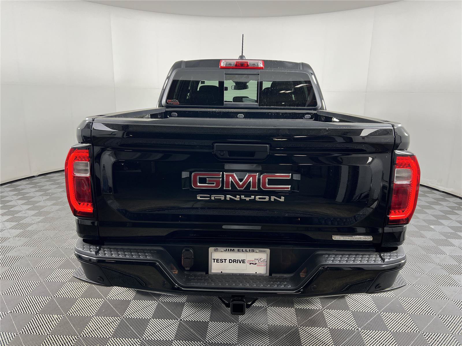 New 2026 GMC Canyon Elevation AWD/4WD image 5