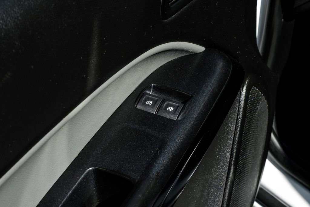 Used 2019 Chevrolet Colorado W/T image 36