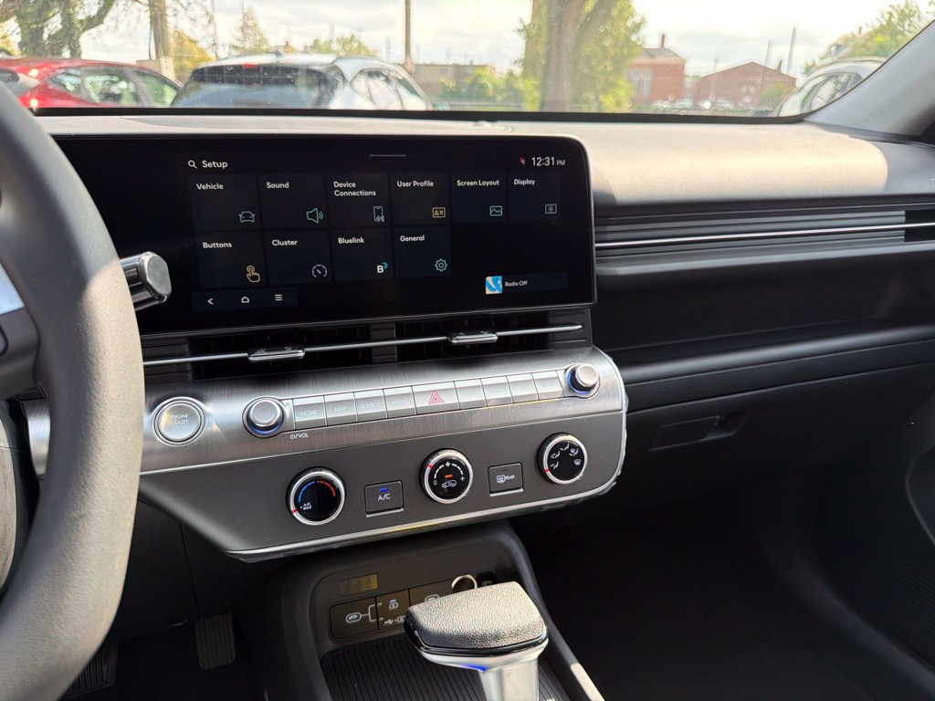 New 2027 Hyundai Kona SE AWD/4WD image 21