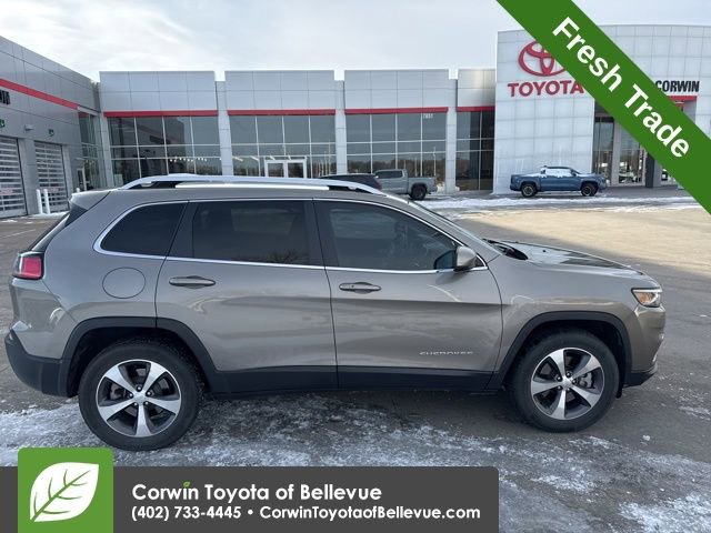Used 2020 Jeep Cherokee Limited image 2