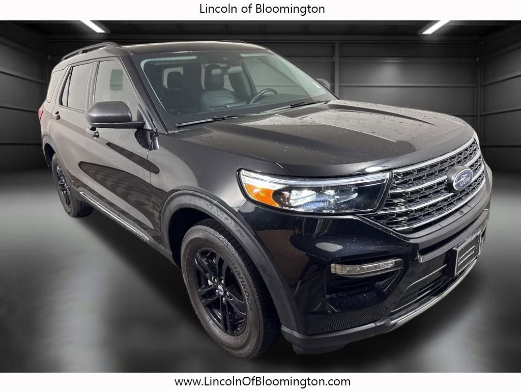 Used 2023 Ford Explorer XLT w/ Equipment Group 202A image 10