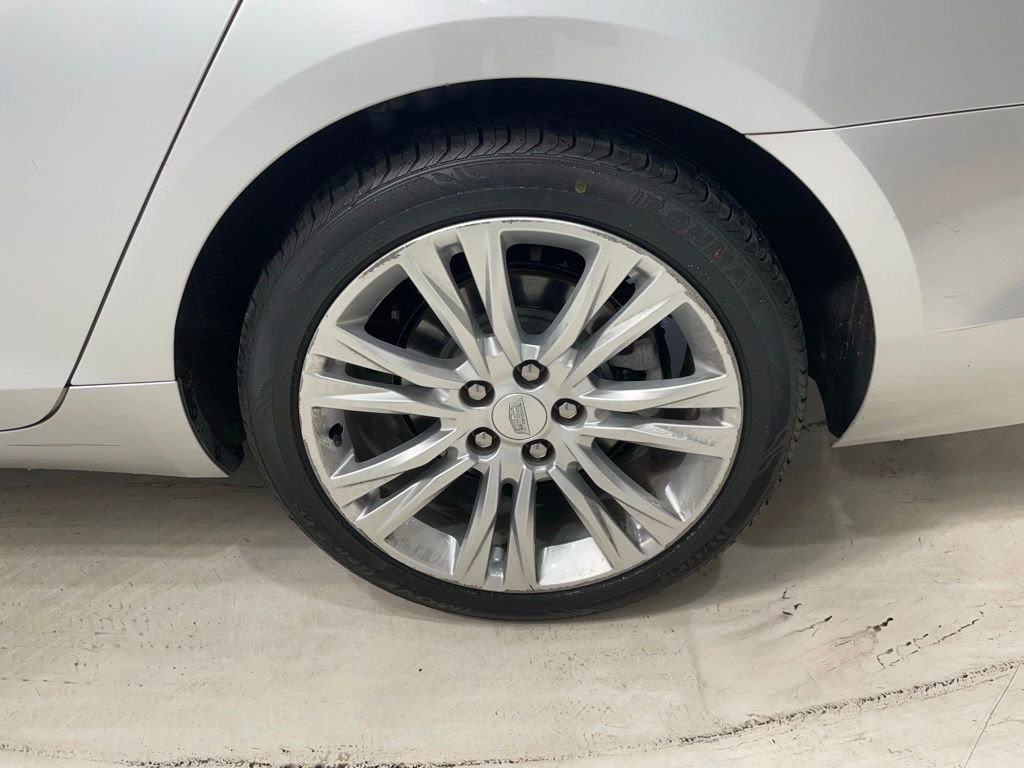 Used 2019 Cadillac XTS Luxury image 30