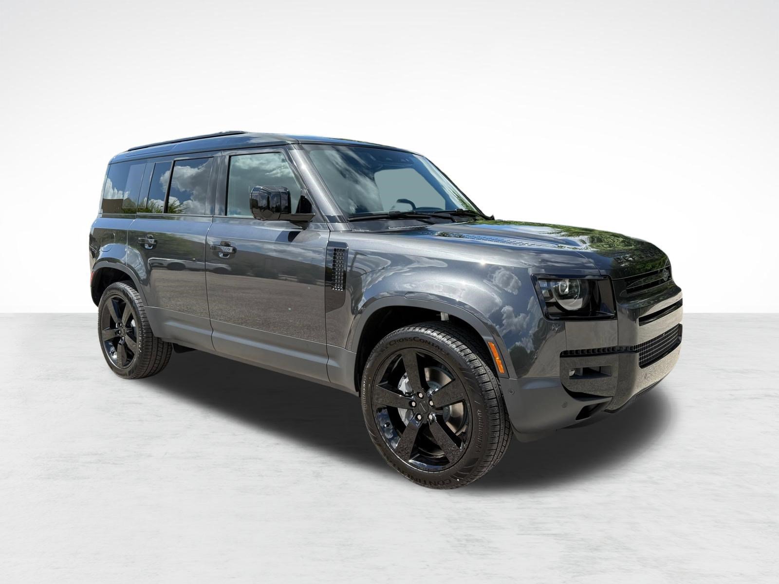 New 2026 Land Rover Defender 110 S AWD/4WD image 7