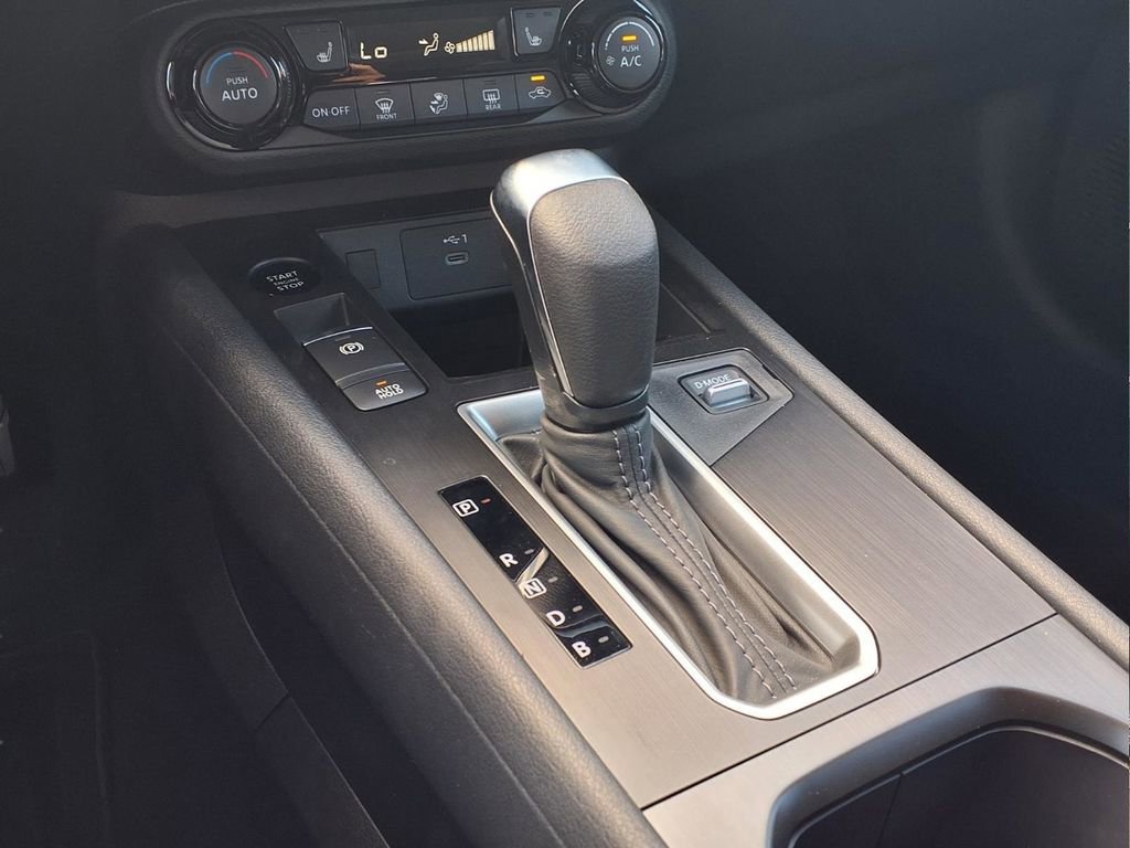 New 2026 Nissan Kicks SV w/ SV Premium Package image 18