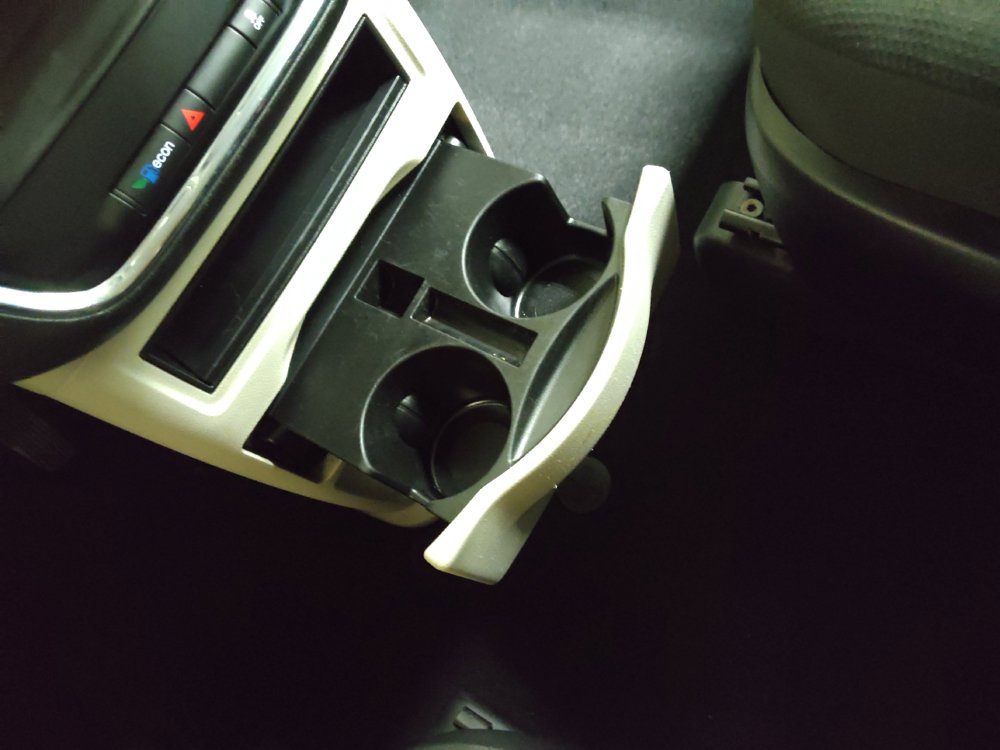 Used 2019 Dodge Grand Caravan SE FWD image 26