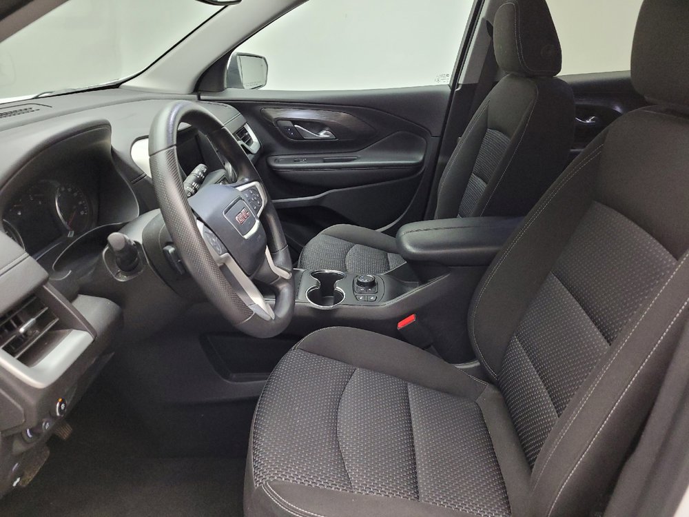 Used 2022 GMC Terrain SLE w/ Driver Convenience Package image 17
