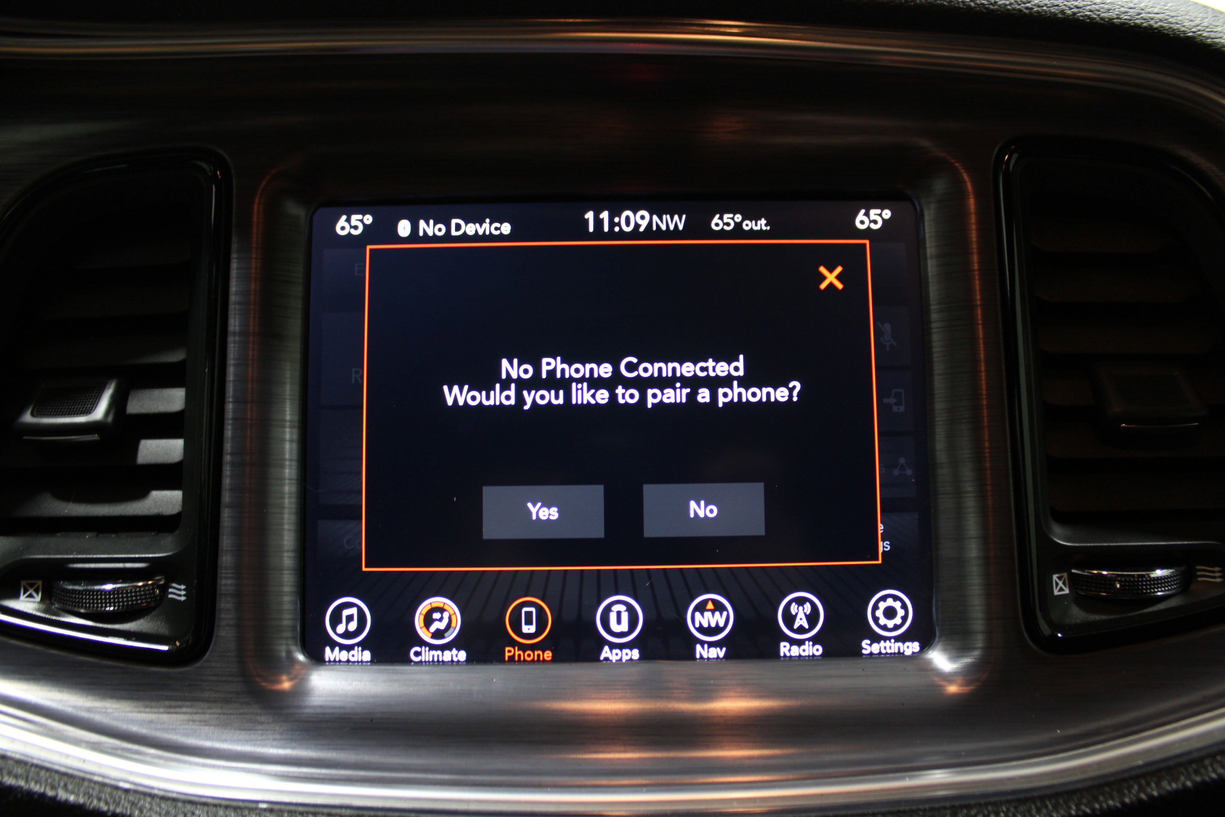 Used 2017 Dodge Challenger SXT w/ Sound Group image 17