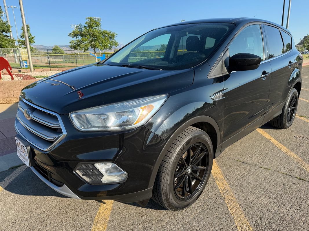 Used 2017 Ford Escape SE