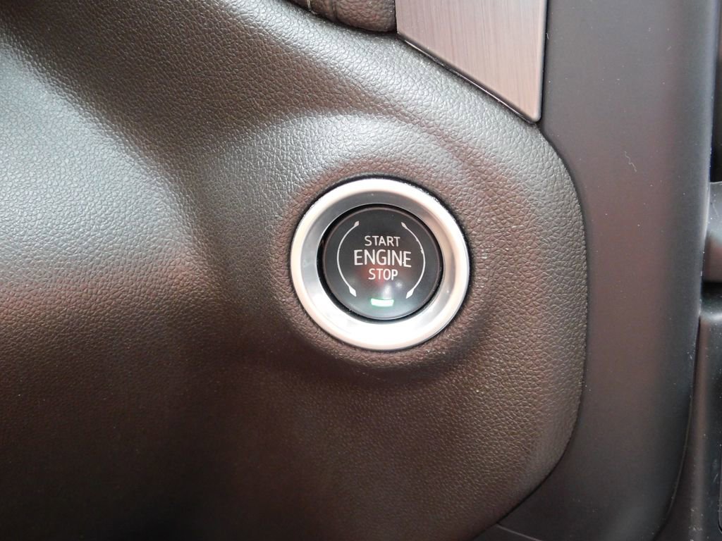 Used 2022 GMC Sierra 1500 Denali w/ Technology Package image 39