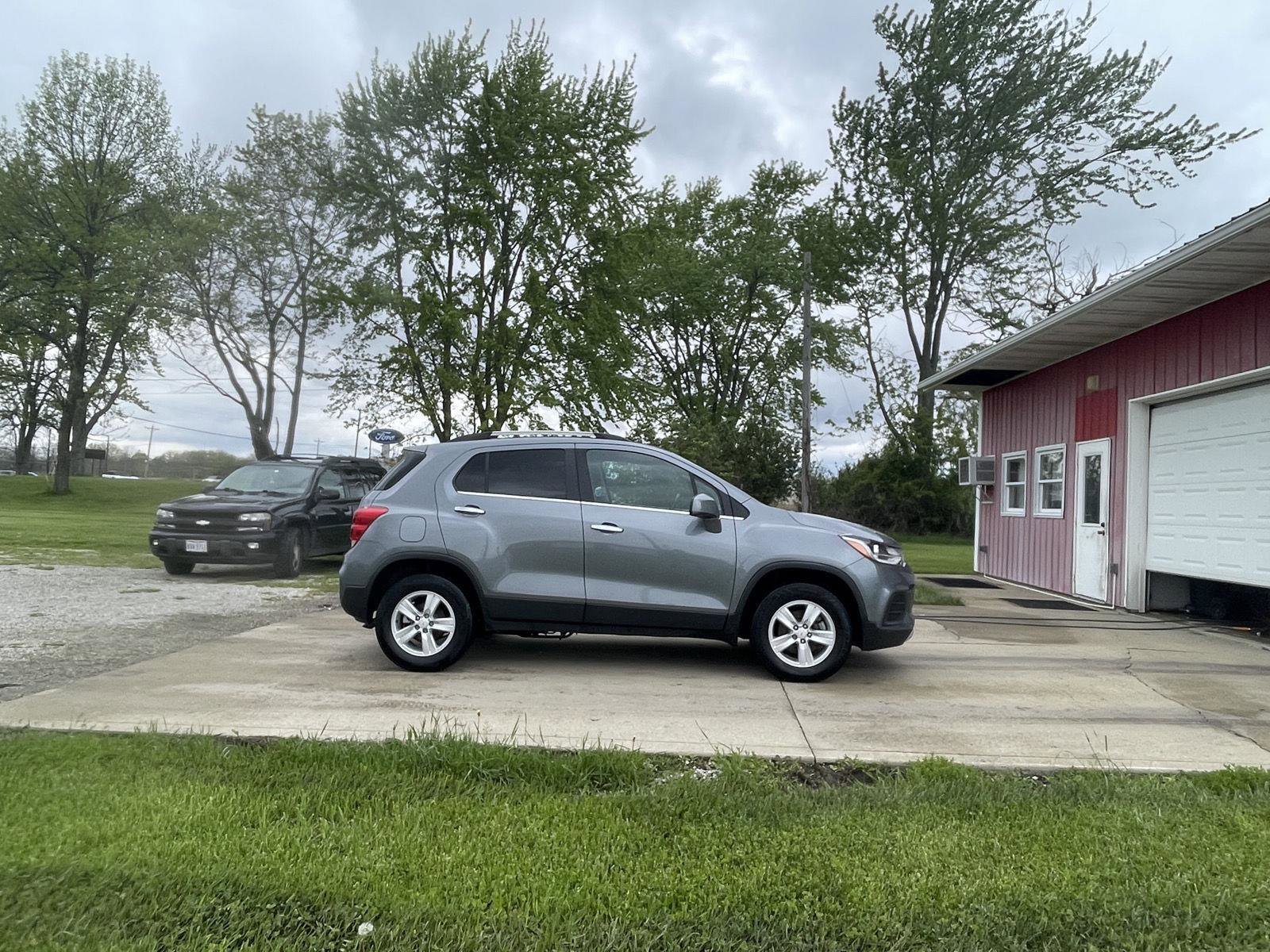 Used 2019 Chevrolet Trax LT w/ LT Convenience Package AWD/4WD image 7
