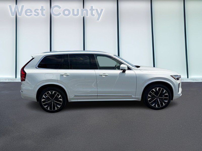 Certified 2025 Volvo XC90 B5 Plus AWD/4WD image 2