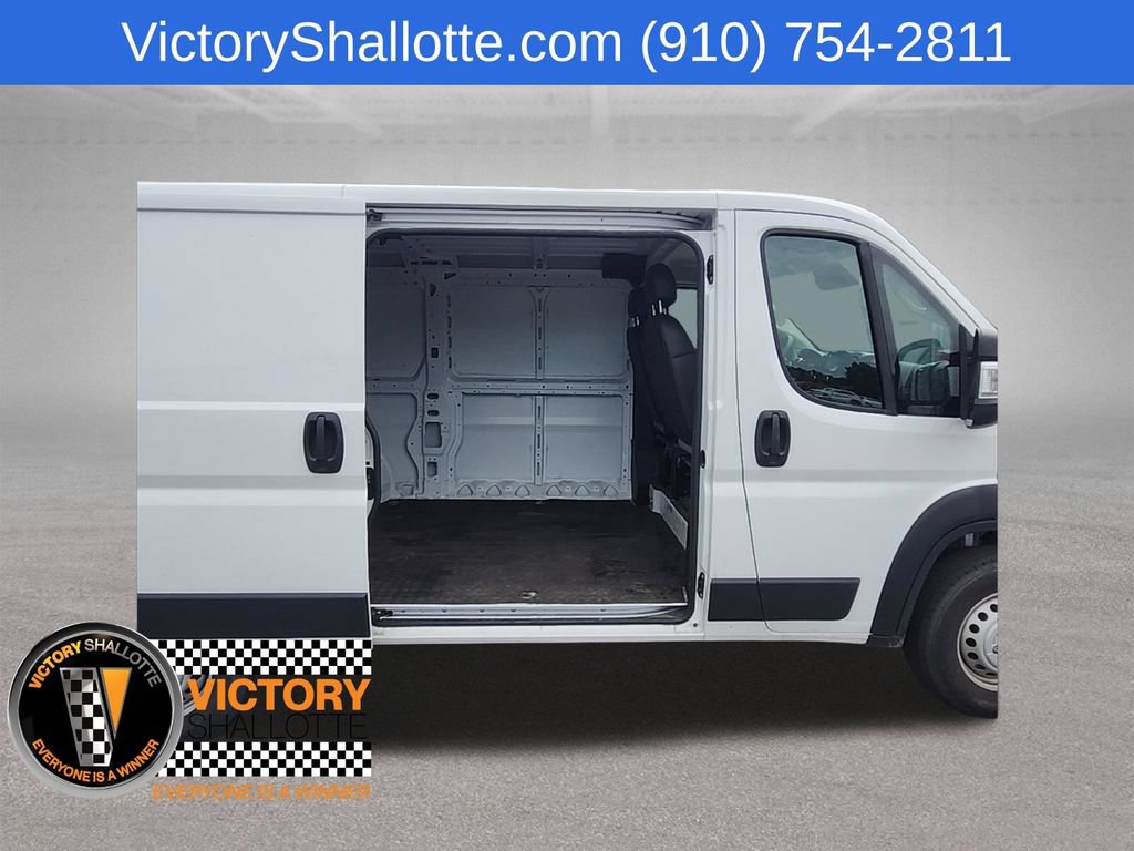 Used 2025 RAM ProMaster 2500 w/ Convenience Group FWD image 24