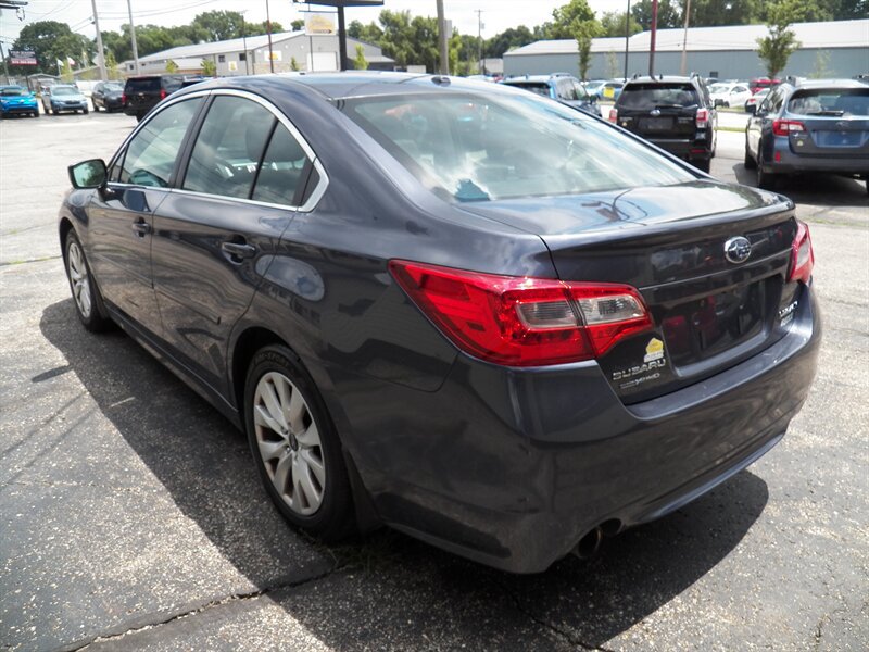 Used 2015 Subaru Legacy 2.5i Premium AWD/4WD image 3