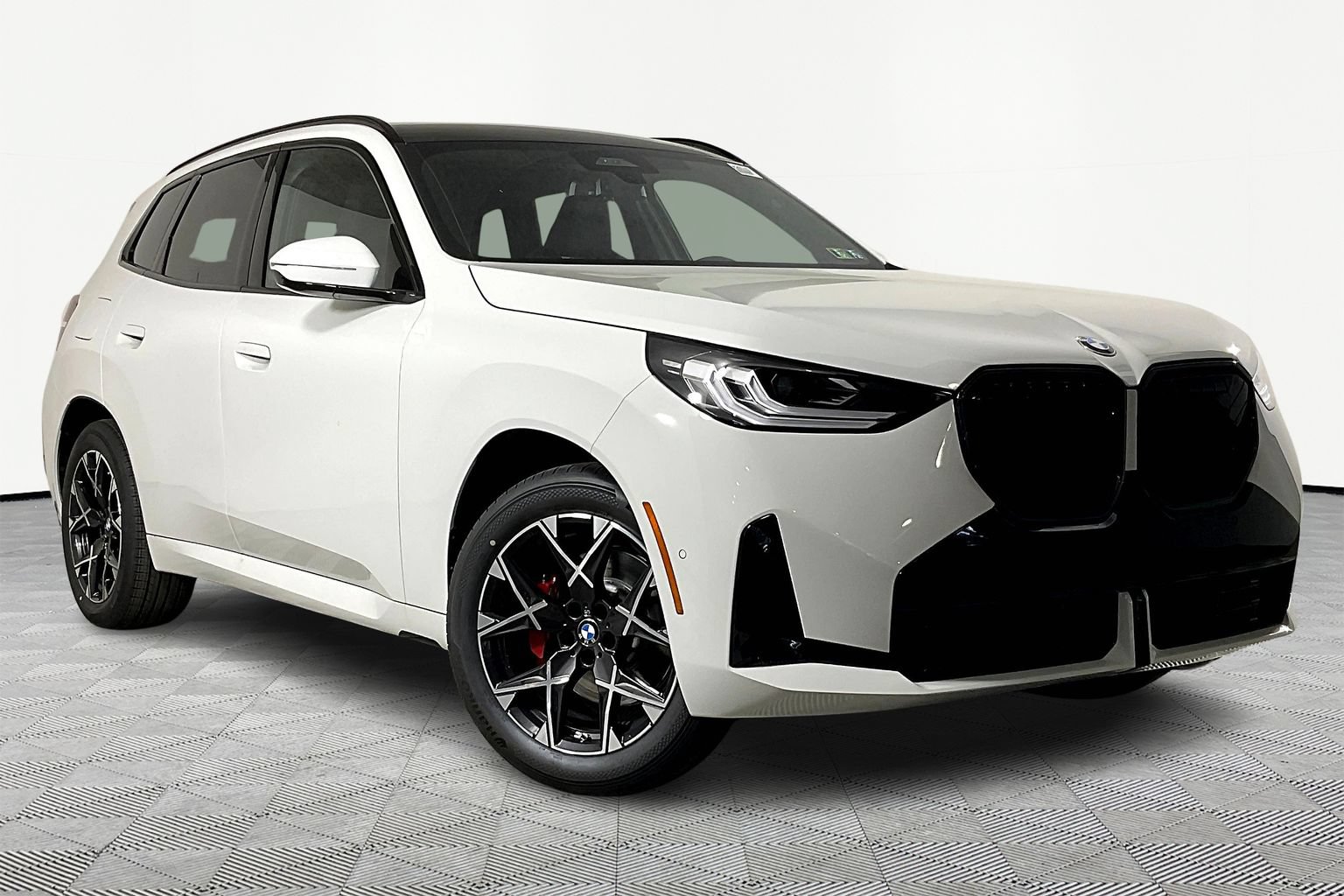 New 2026 BMW X3 xDrive30i w/ M Sport Package AWD/4WD image 2