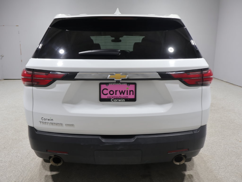Used 2022 Chevrolet Traverse LS AWD/4WD image 3