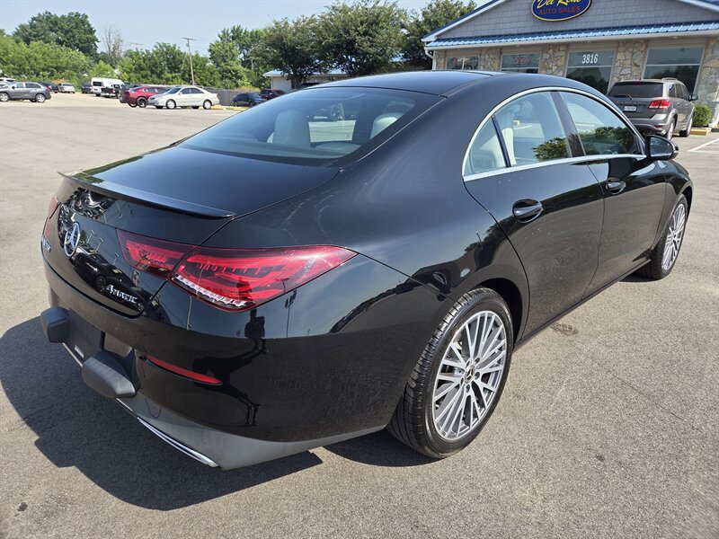 Used 2020 Mercedes-Benz CLA 250 4MATIC image 3